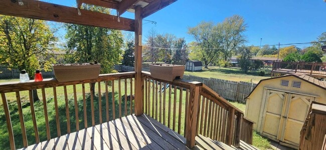 Building Photo - Spacious Home for Rent!