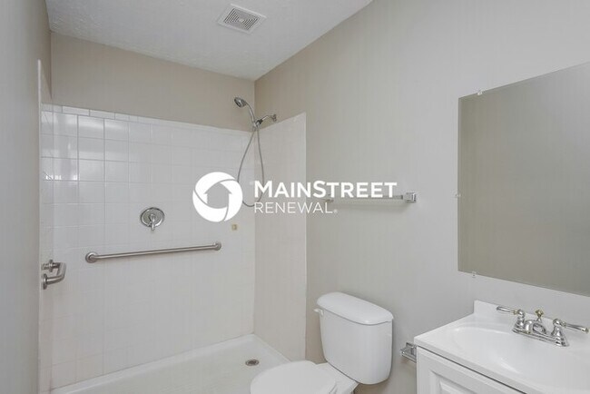 Building Photo - 4 Bedroom Pet-Friendly Home in Lithonia, GA with Main Street Renewal