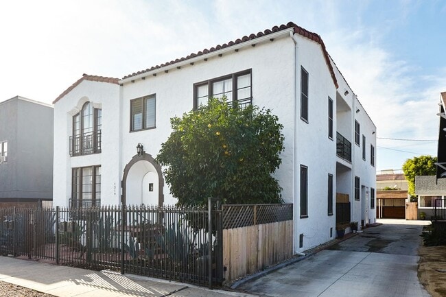 Building Photo - 1219 Gordon St