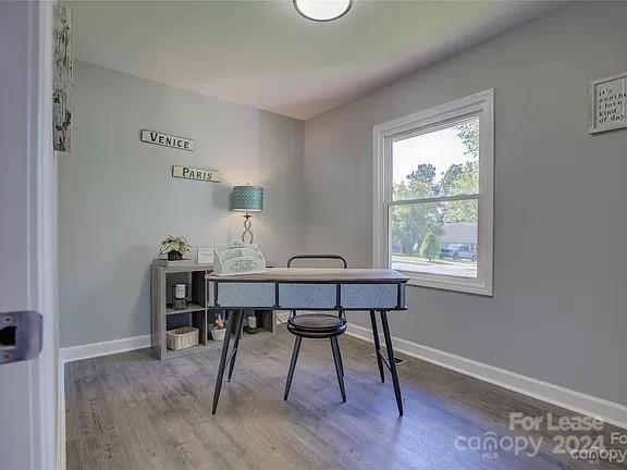 Building Photo - 1208 Fontana Ave