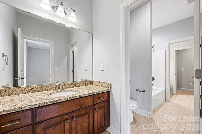 Building Photo - 5623 Triveny Rd