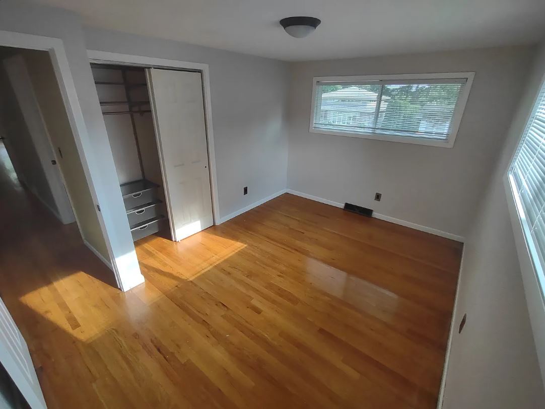 Building Photo - 5959 Dawson Ct
