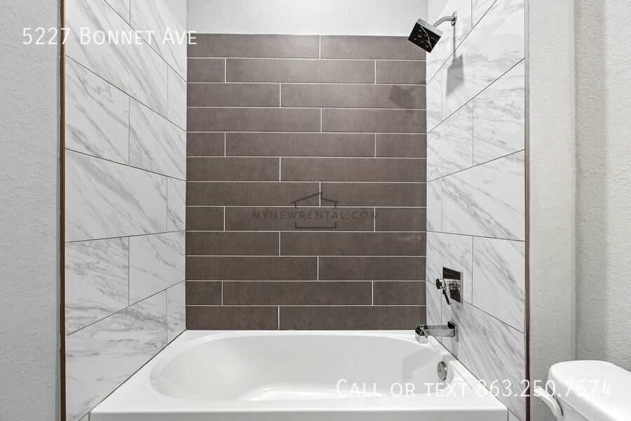 Building Photo - 5227 Bonnet Ave