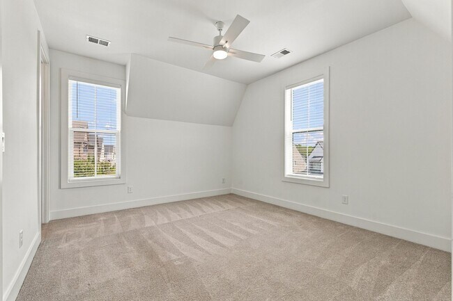 Building Photo - 5009 Owenruth Dr