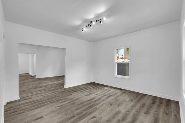 Building Photo - 158 Seay St