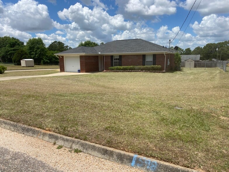 Building Photo - 119 Blake Dr