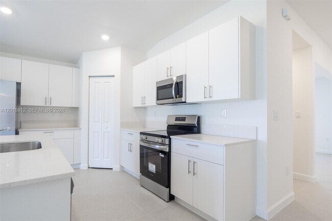 Building Photo - 17564 SW 285th St