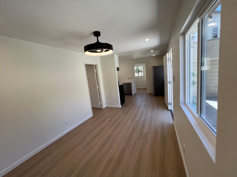 Ceiling Fans - 8932 Krueger St