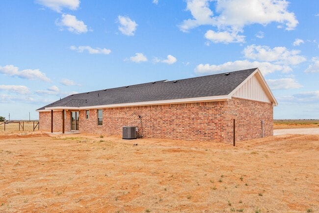 Building Photo - 14804 North County Road 1200