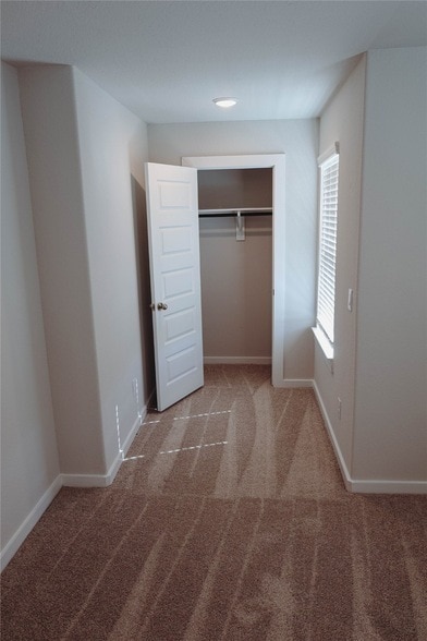 Building Photo - 8586 Blueberry Ash St