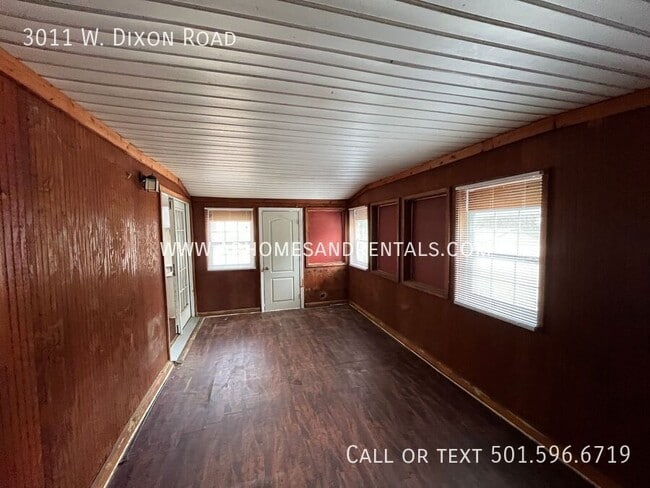 Building Photo - 3011 W Dixon Rd