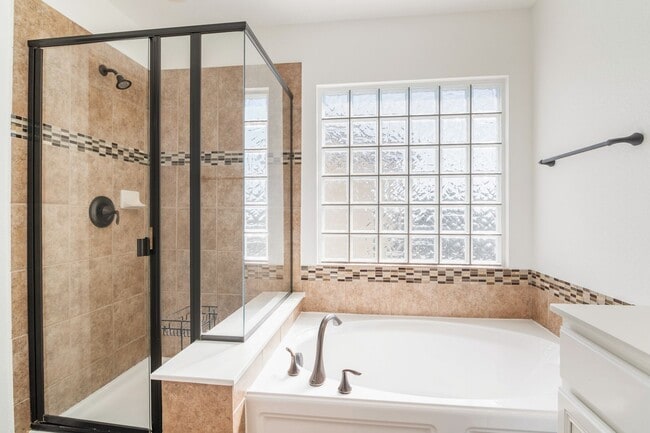 Building Photo - Home for Rent