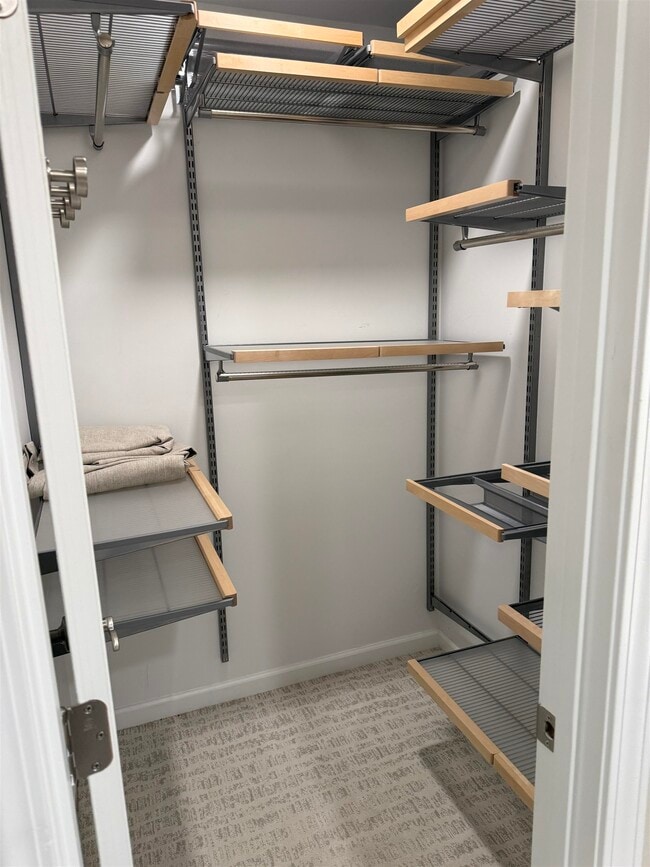 Building Photo - 8442 Farrah Ln