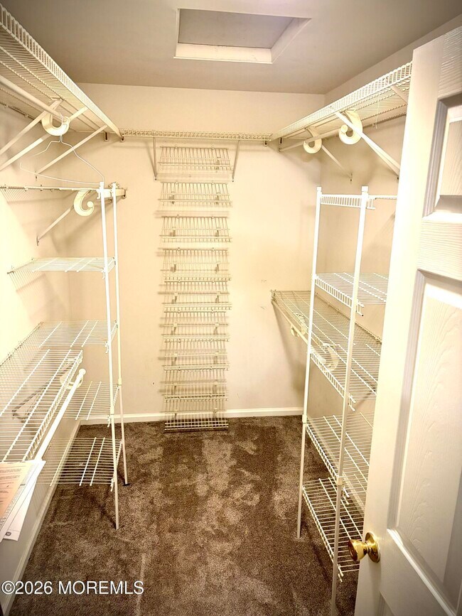 Building Photo - 308 Wedgewood Cir