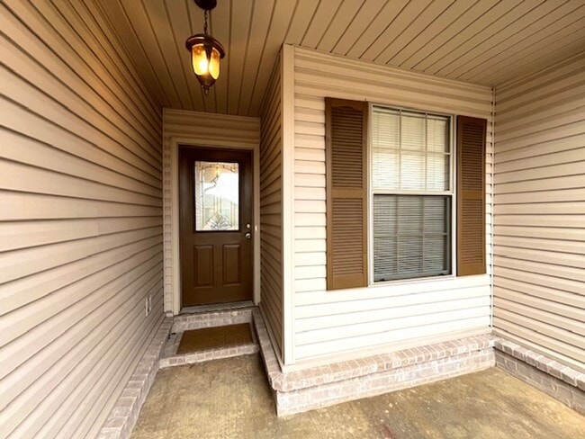 Building Photo - Nice 3 bedroom 2 bathroom Cabot, Arkansas Home