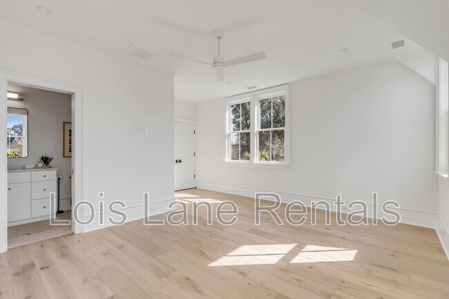 Building Photo - 507 McCants Dr