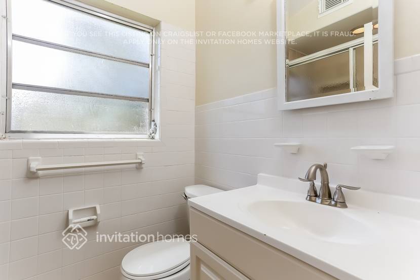 Building Photo - 1707 Katherine Ct