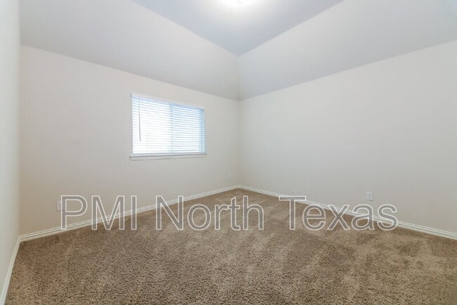 Building Photo - 4391 Argyle Ln