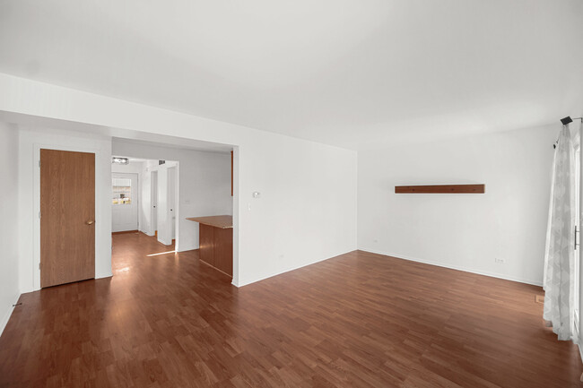 Building Photo - 417 Richmond Ct