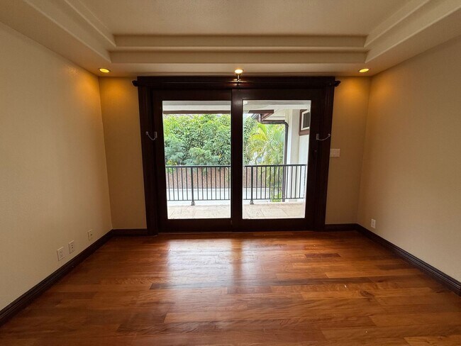 Building Photo - 466 Portlock Rd