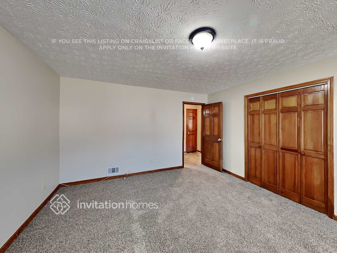 Building Photo - 1231 Great Oaks Dr SE