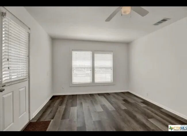 Building Photo - 214 S Saunders St