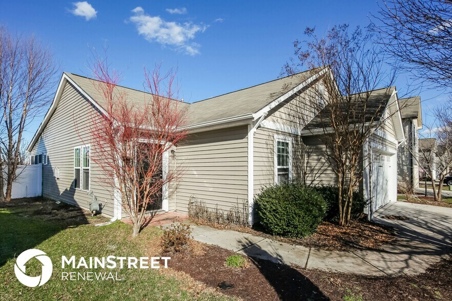 Building Photo - 5783 Misty Hill Cir