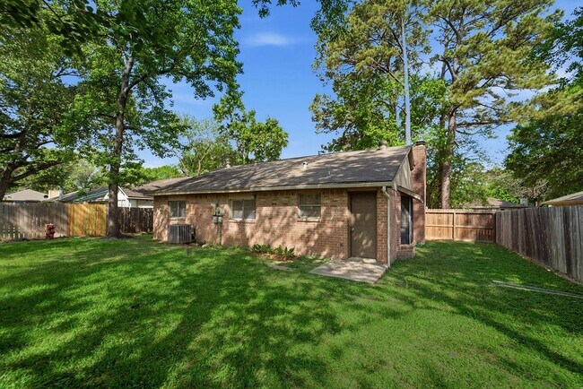 Building Photo - 4542 Algernon Dr