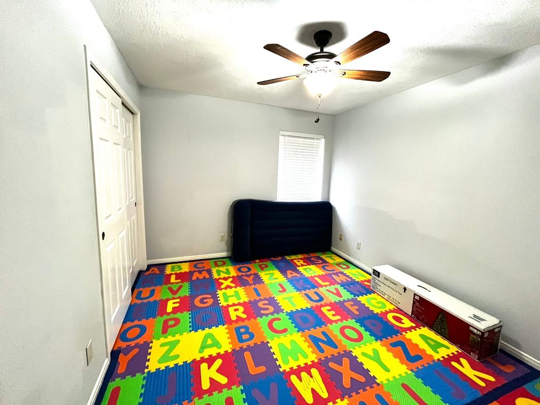 Building Photo - 10807 Summer Meadows Ct