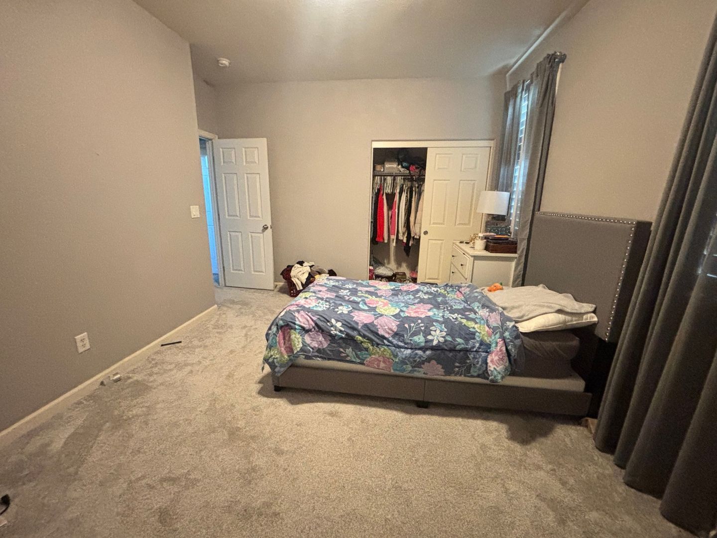 Building Photo - 2546 Jennifer Dr