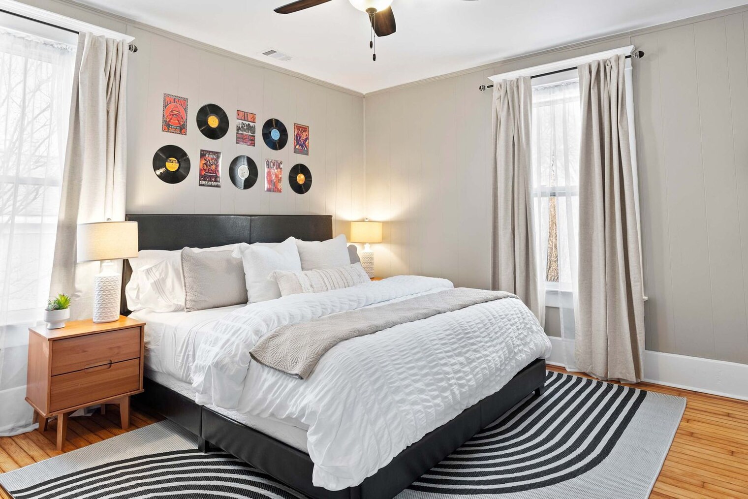 Building Photo - 30 N Auburndale St