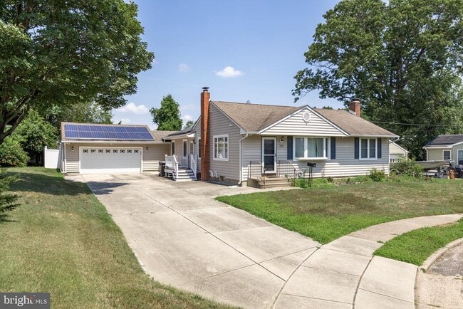 Building Photo - 109 Avaleen Pl