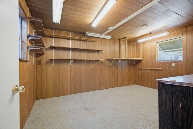 Building Photo - 5471 Buena Vista Ave