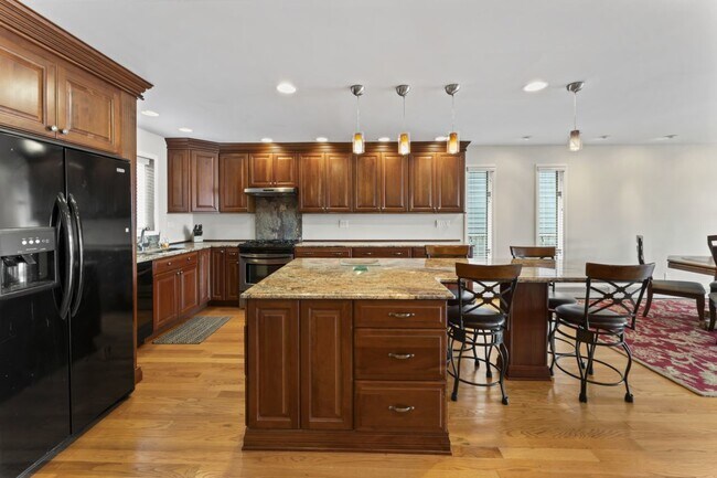 Building Photo - 25678 W Long Beach Dr