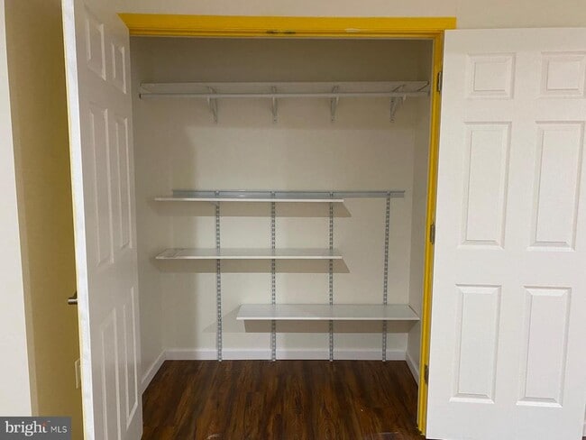 Building Photo - 46938 Colby Ct