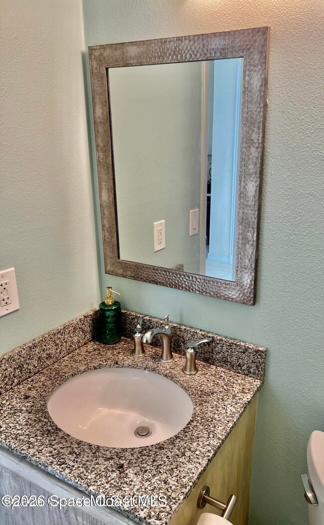 Building Photo - 8707 Bay Ct