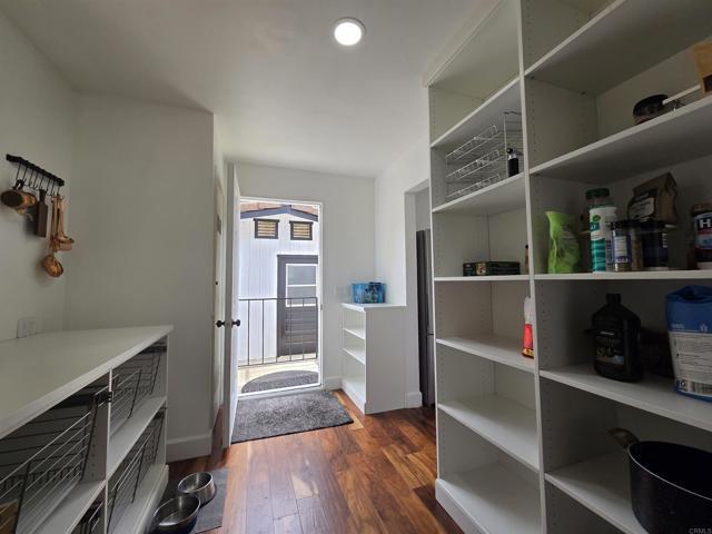 Building Photo - 1165 Midway Dr