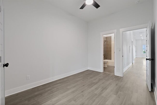 Building Photo - 8114 Double