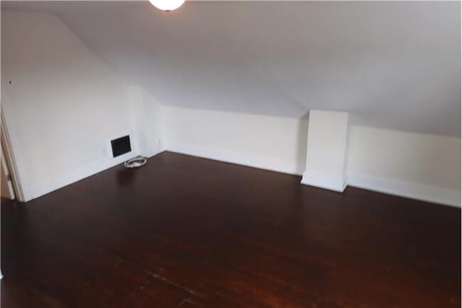 Building Photo - 203 Boone St