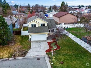 Building Photo - 3 Bedroom Single Family Home in Spokane Va...