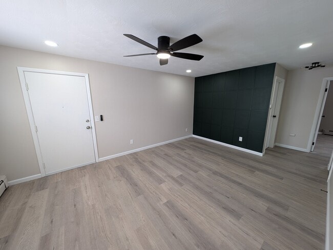 Building Photo - 35 Terrel Dr