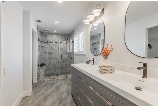Building Photo - Vintage Hills, Pleasanton 4 Bed, 3 Ba., So...