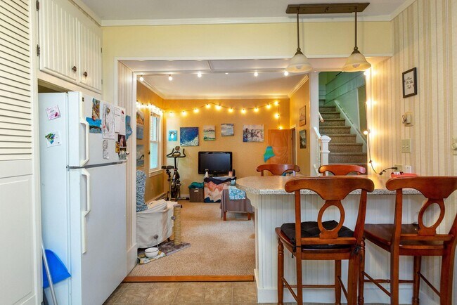 Building Photo - 17 Walker St