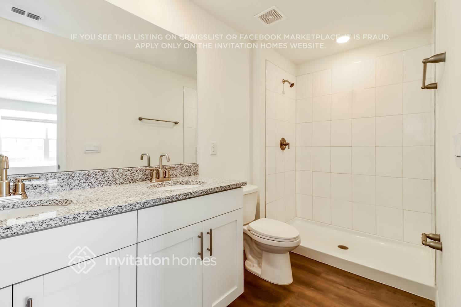 Building Photo - 3649 Fulton Ferry Ln