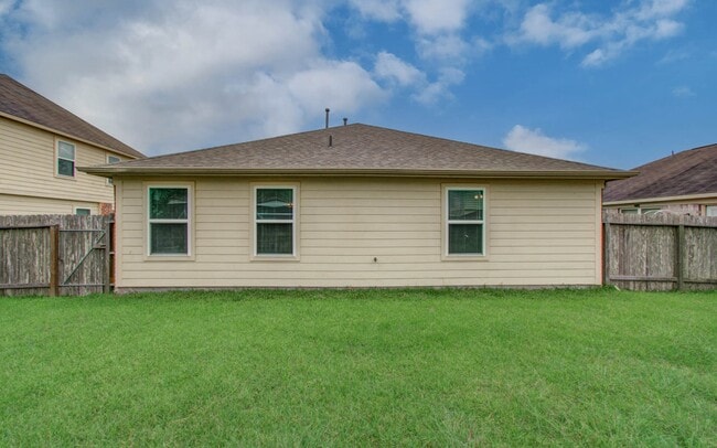 Building Photo - 2106 Bishop Hollow Ln