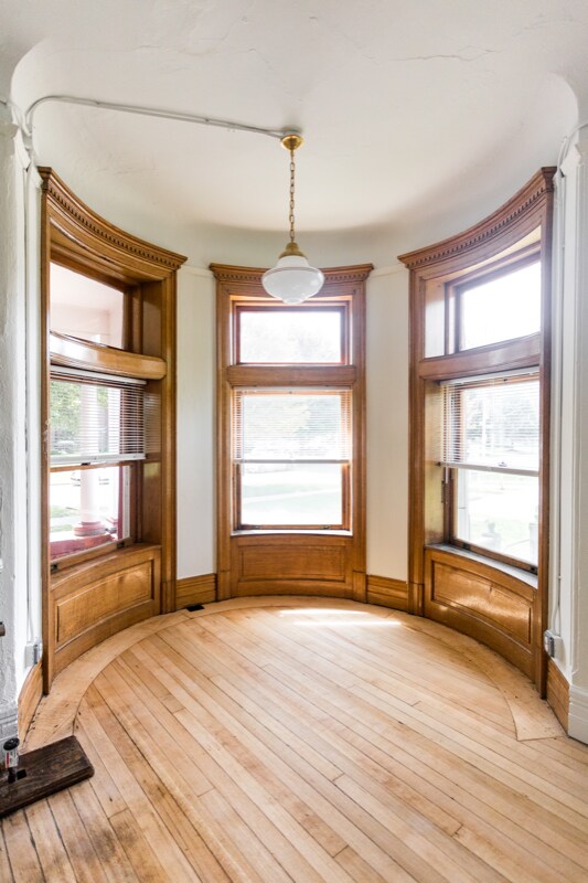 Building Photo - 223 E Ferry St