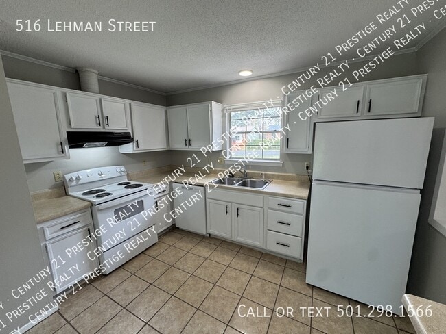 Building Photo - 516 Lehman Dr