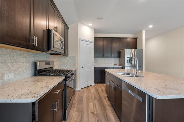 Building Photo - 207 Mizuna Dr
