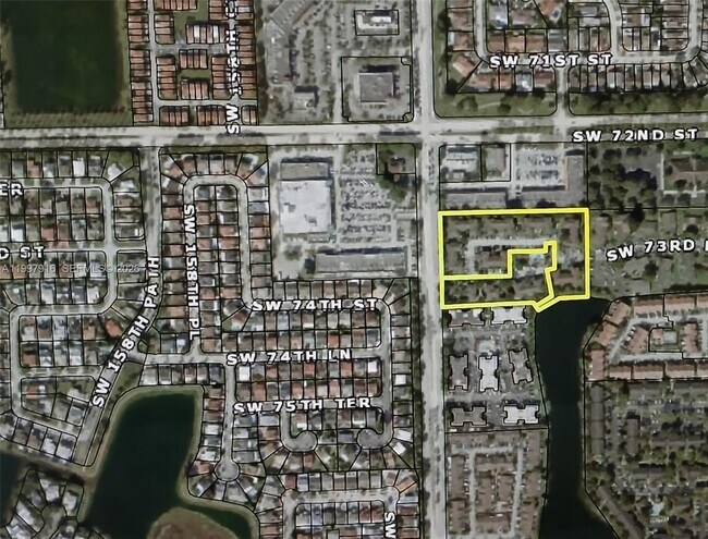 Building Photo - 15659 SW 73rd Cir Terrace