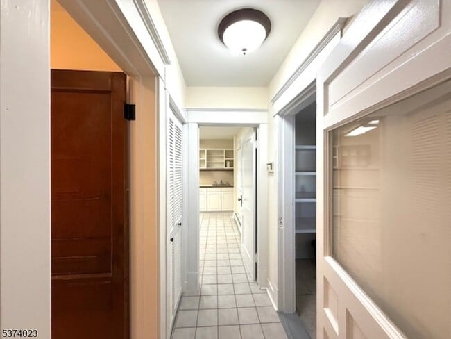 Building Photo - 165 NJ-23